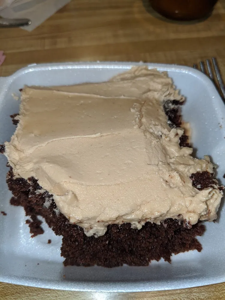 Chocolate Peanut Butter Cake Slice